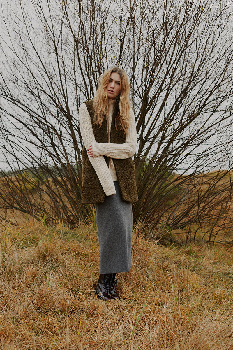fashion/ woods - Sabrina Aigner